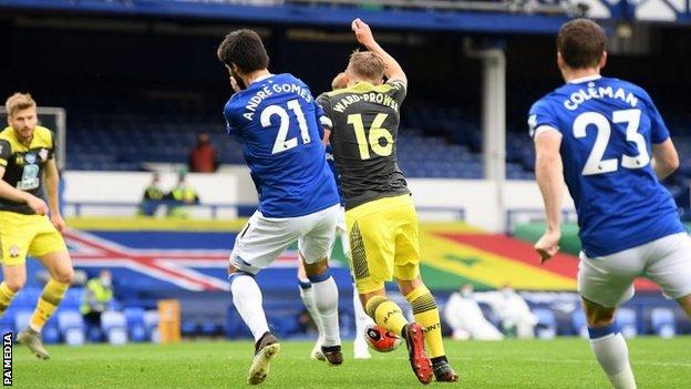 Saints' disputed penalty